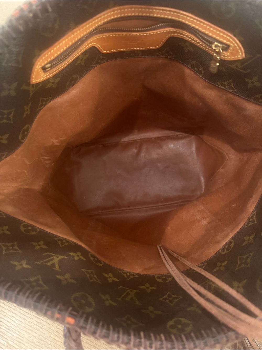 Vintage Boho Bags Louis Vuitton Brown Monogram Canvas Tote Bag with Tan Trim - Picture 4 of 8